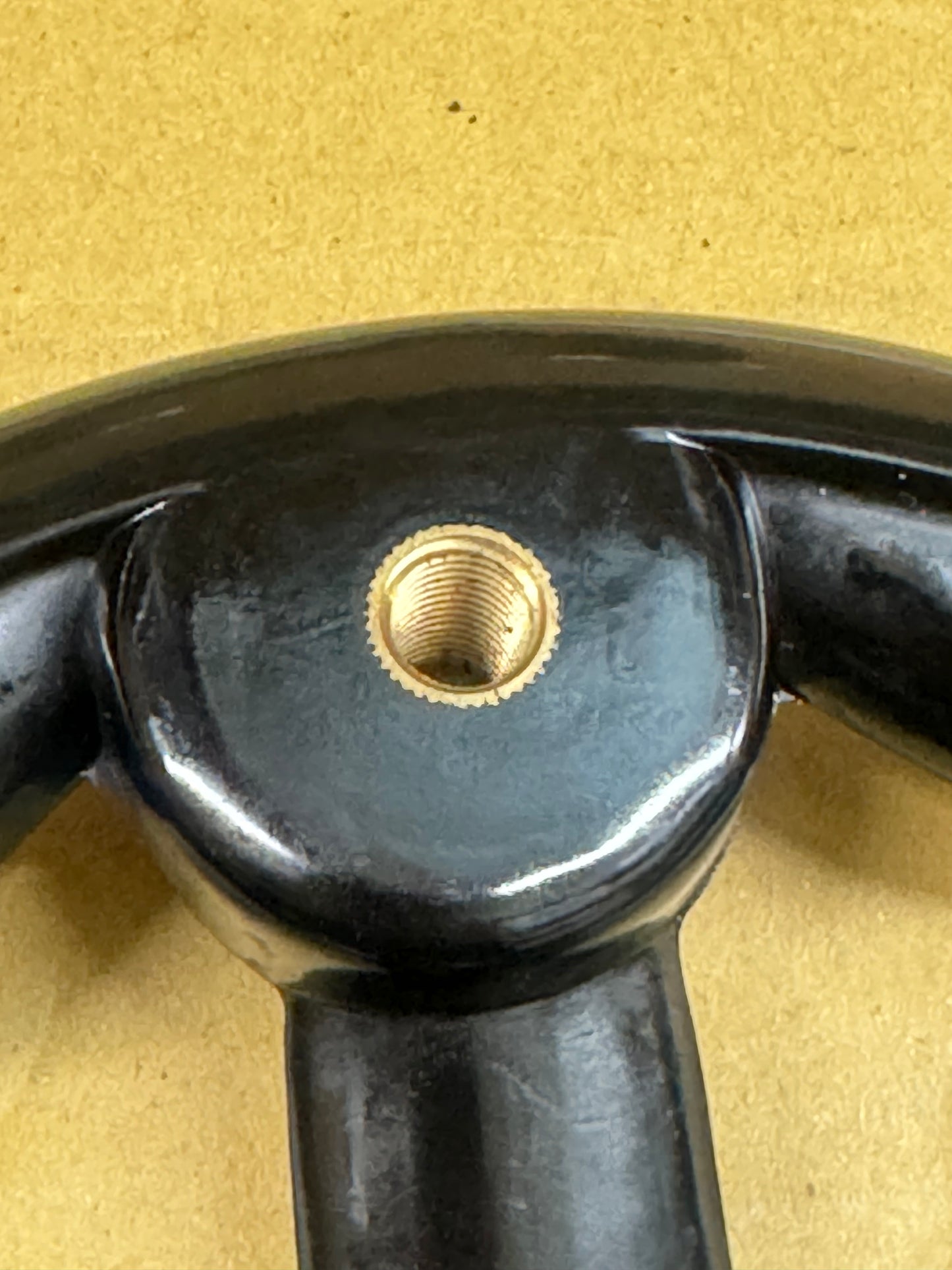 SZ289200 Handwheel for STP-618M