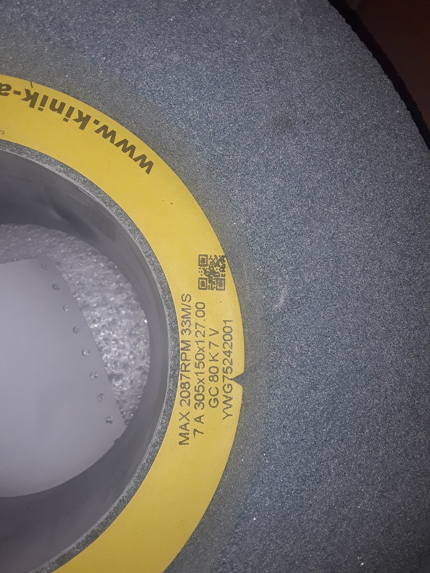 150mm GRINDING WHEEL FOR STC-12..(305X150X127) GC 80K (Aluminum Material)