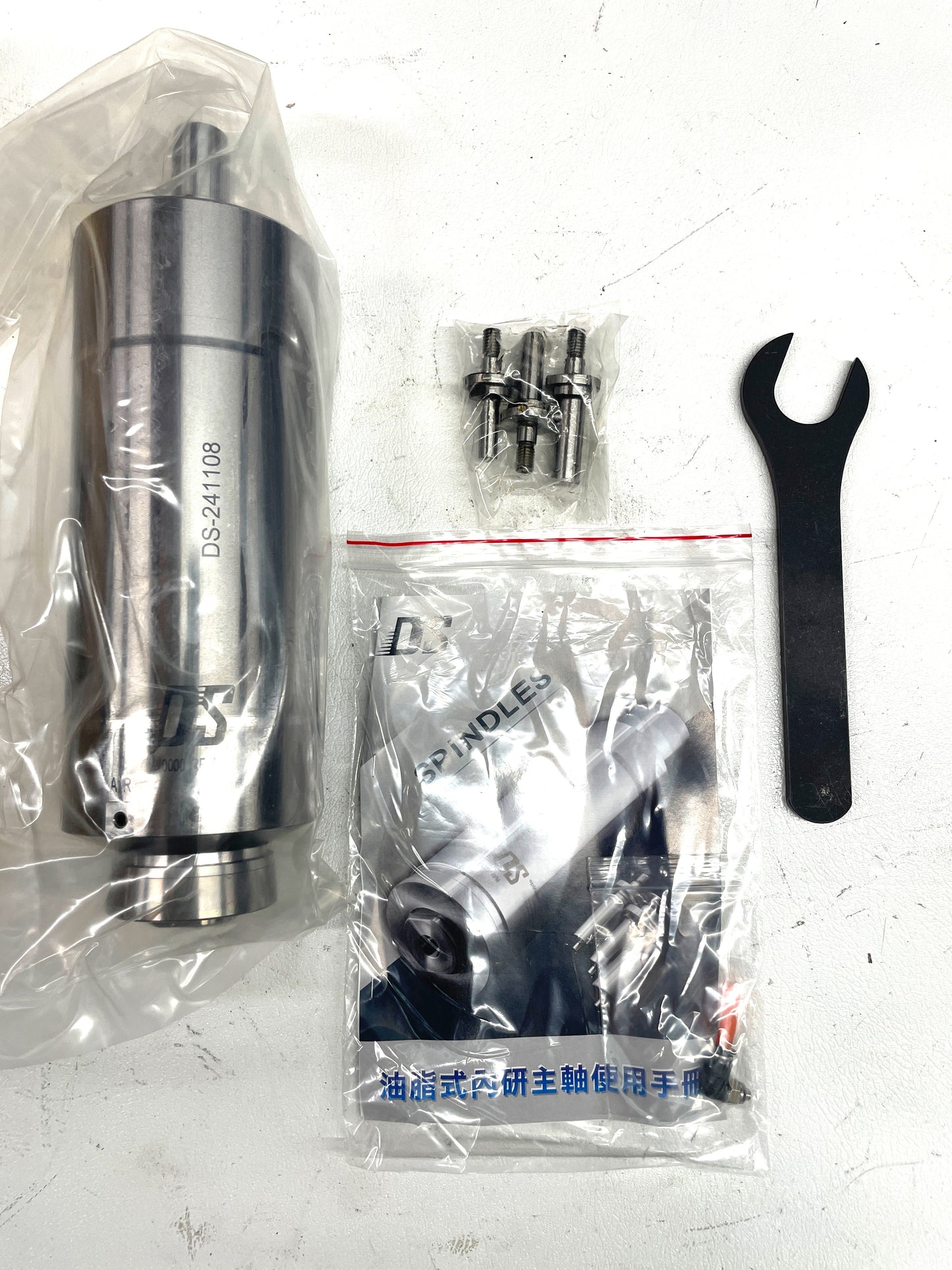 KB138100-D ID SPINDLE D90-40,000RPM (wooden packing)